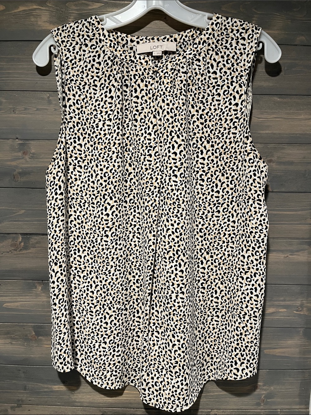 LOFT Black and Cream Sleeveless Leopard-Print Top L